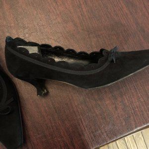 Ladies Italian Prevata Black Suede Shoes size 7 1/2